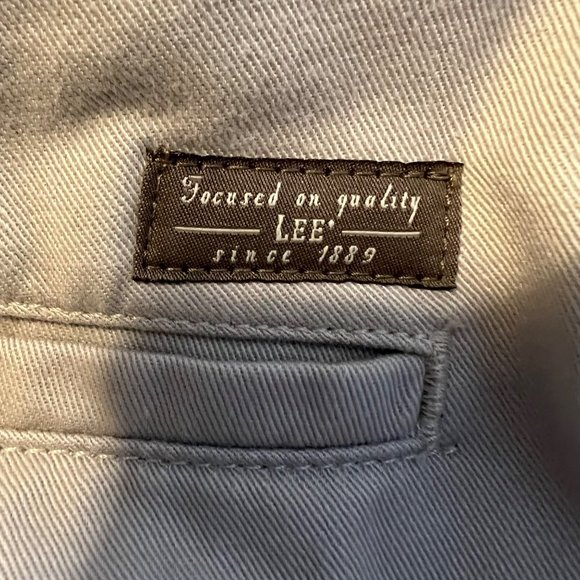 VINTAGE Lee Pants Flat Front Tan Button Back Pocket Straight Leg Mens Size 36 - Picture 11 of 12